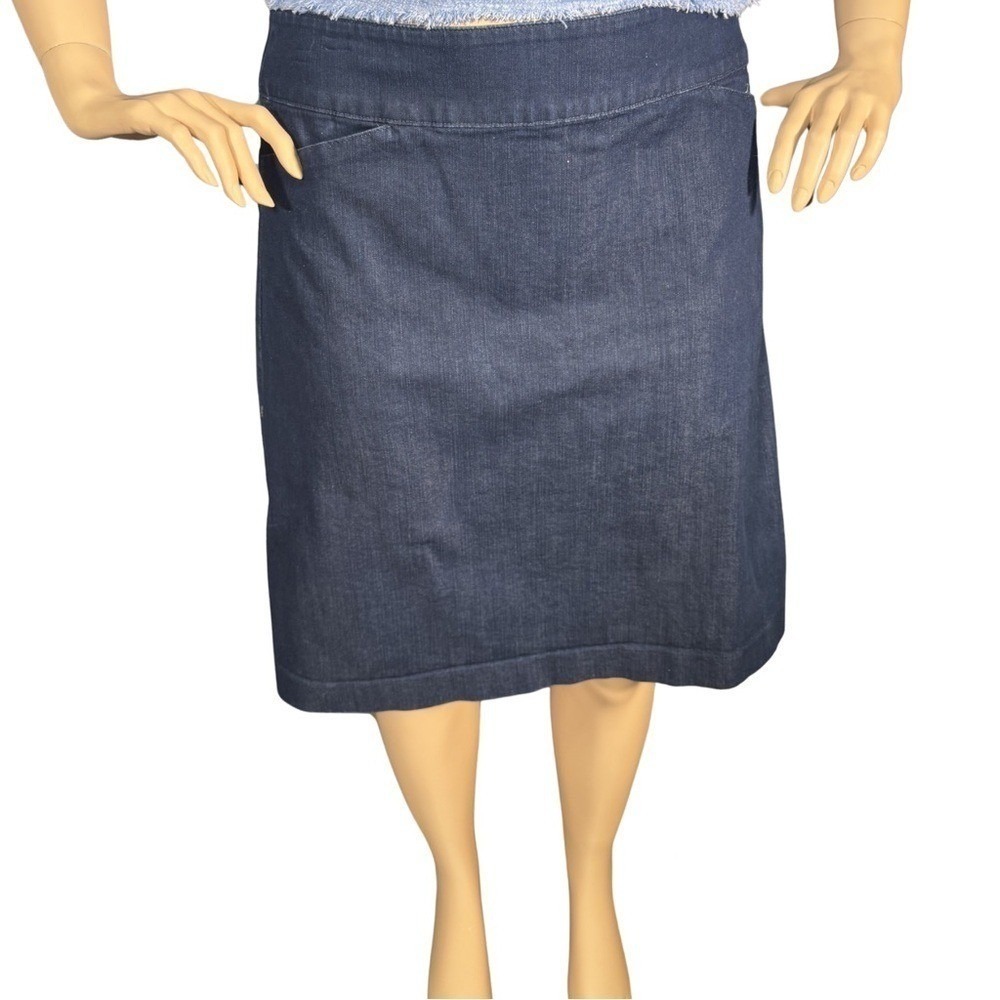 Talbots Womens Size 16 Dark Wash Denim Pencil Skirt Side Zip Knee Length Classic